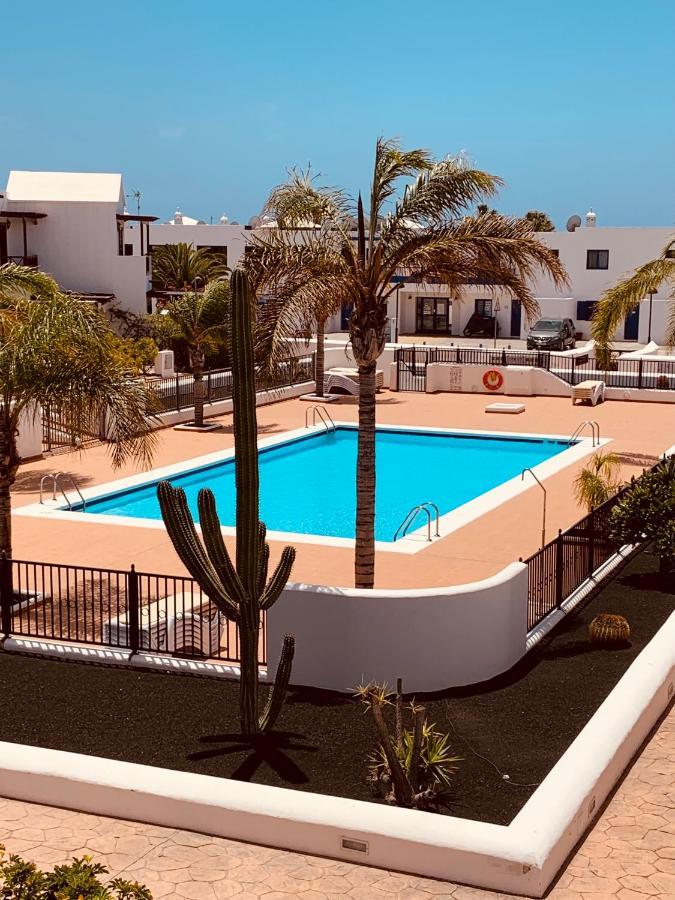 Lovely Casa Felicidad, Swimming Pool, Wifi X Private Garden Playa Blanca  Exterior photo